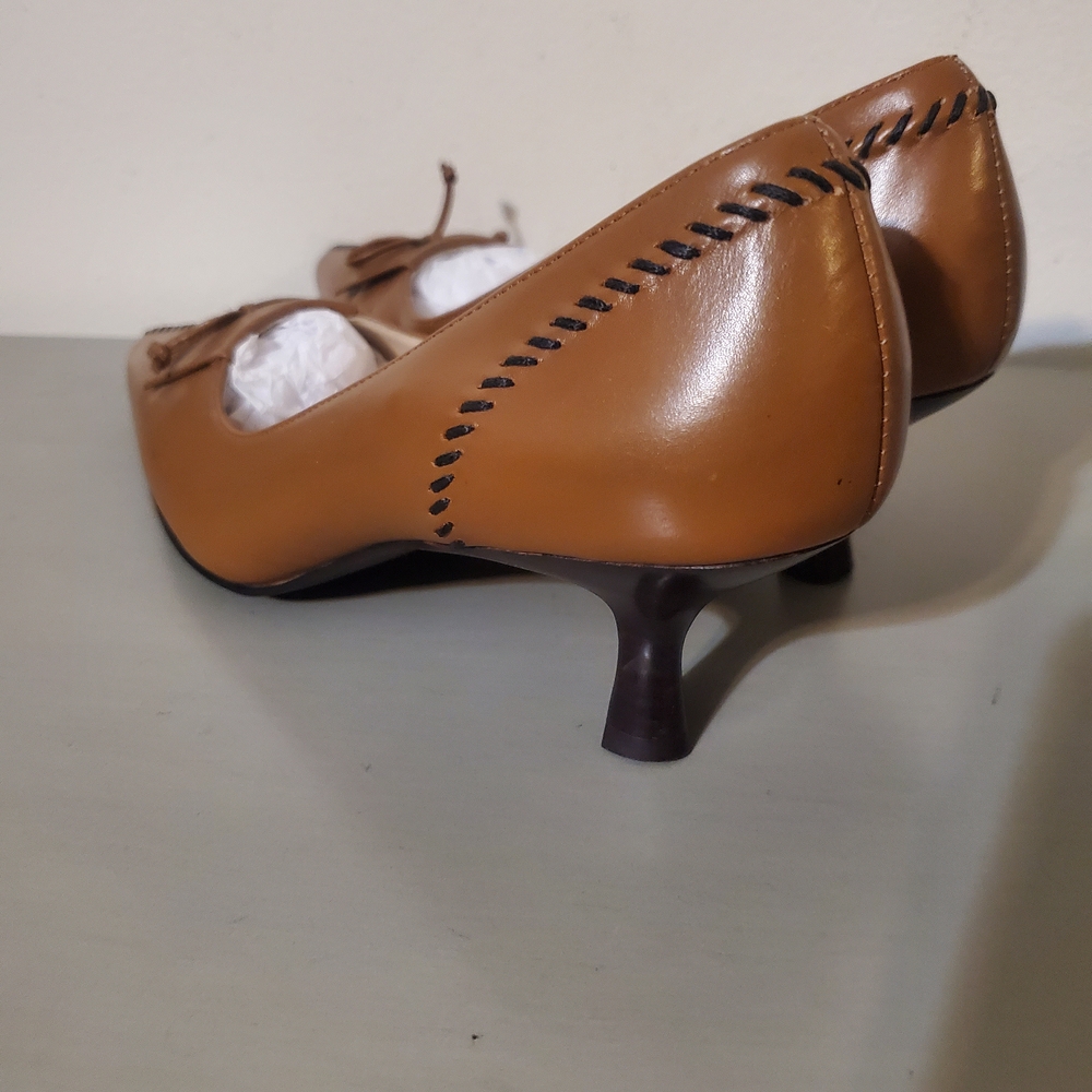 Laura Ashley Tan Leather Heels - Picture 2 of 6
